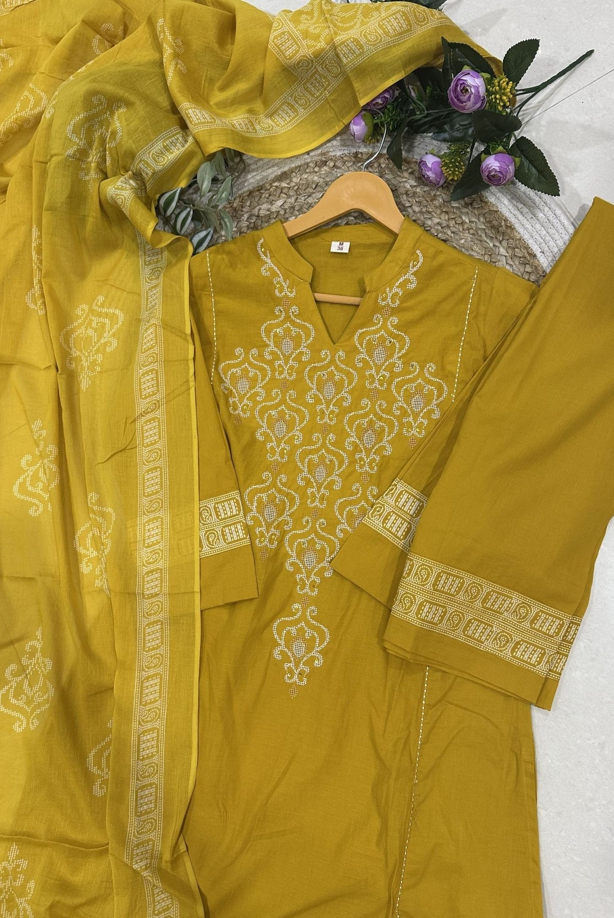 Embroidery Cotton Kurta Set_KE-0211-29