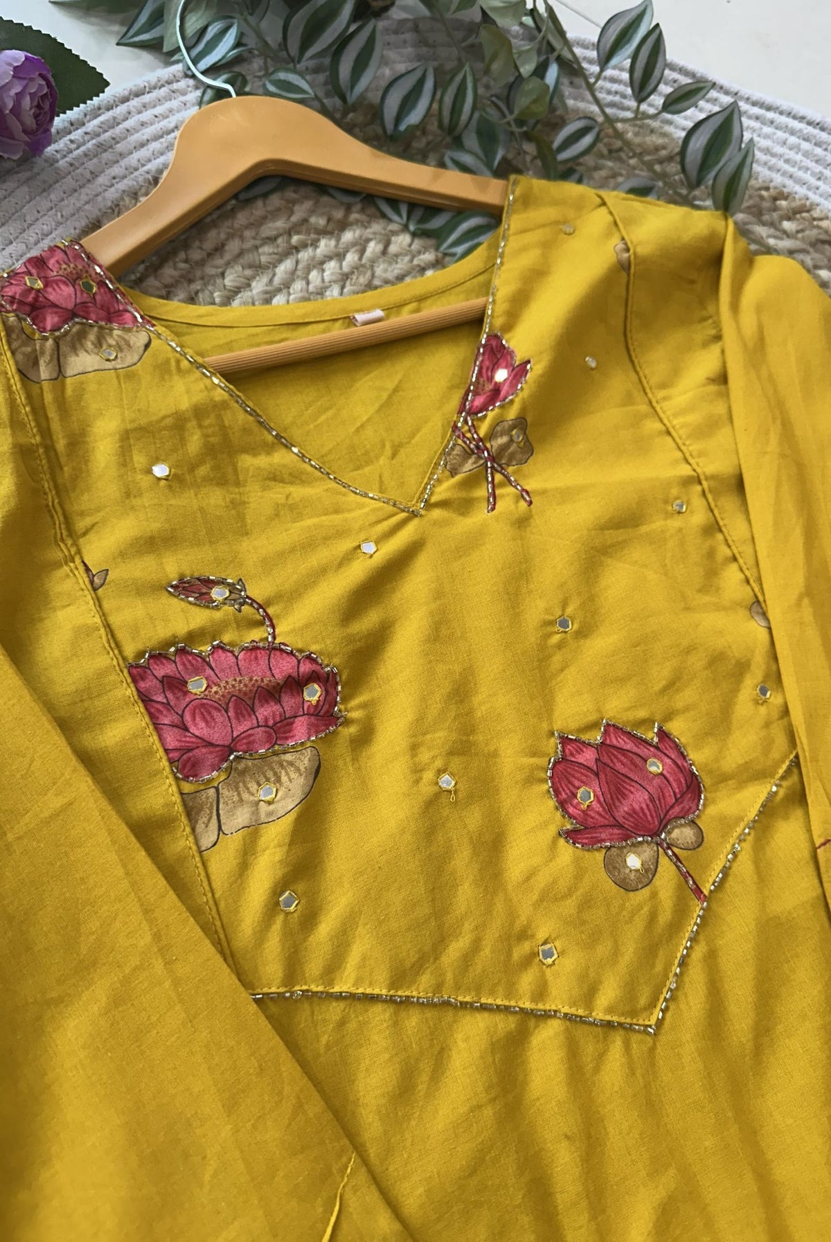Cotton Lotus Work Kurta Set_KE-0211-02