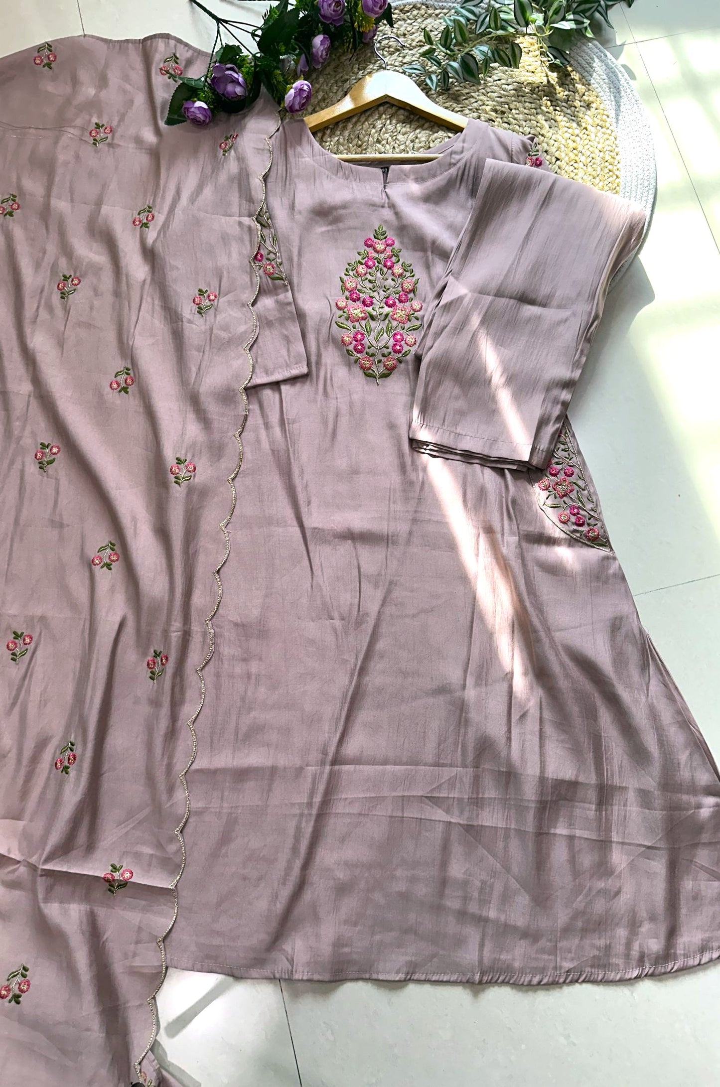 Premium Embroidery Kurta Set_KE-0211-47